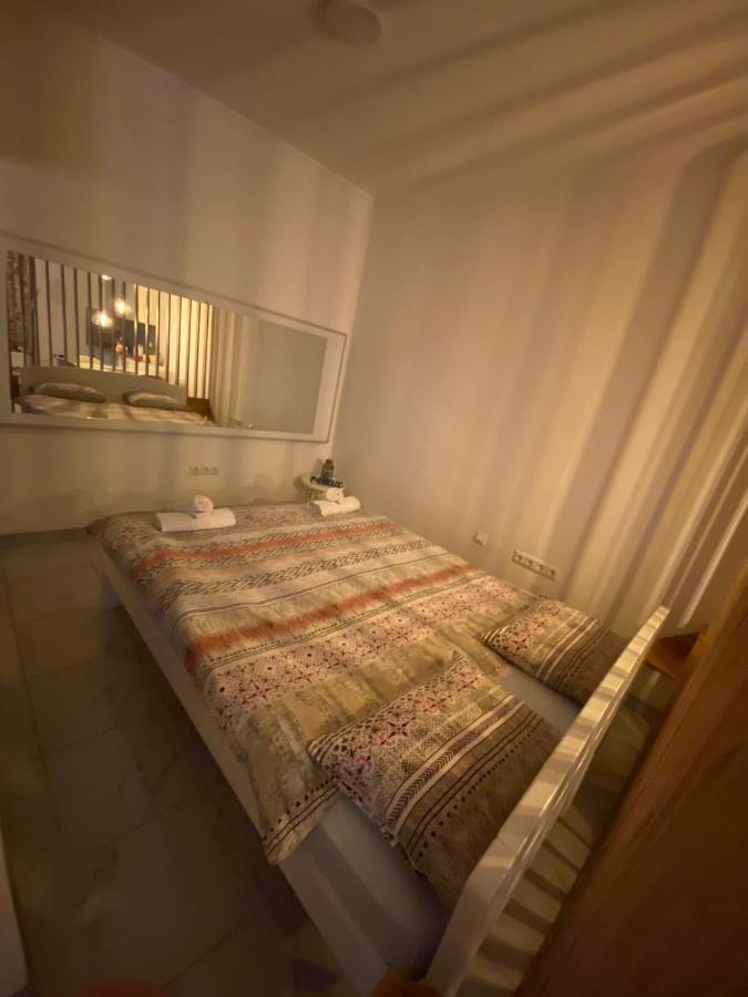 Deluxe Apartment Tuzla Luaran gambar