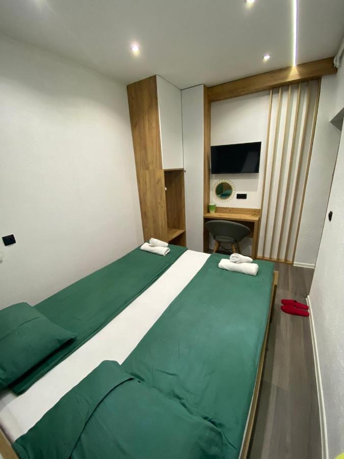 Deluxe Apartment Tuzla Luaran gambar